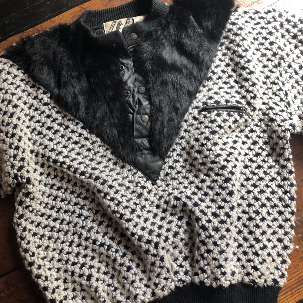 Amazing leather snap and texture Henley sweater